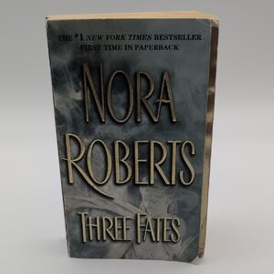 💵2/$10Bundle and Save💵Nora Roberts 'Three Fates' Paperback